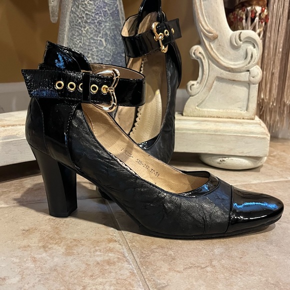 Kadandier Vintage Black Leather And Patent Leather Ankle Strap Closed Toe - Picture 3 of 12